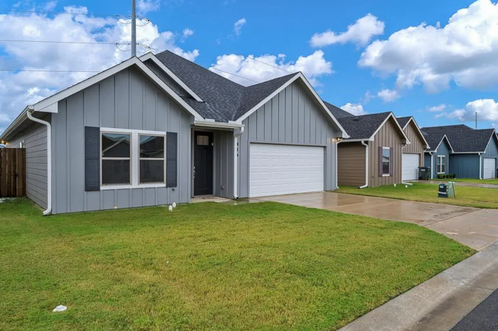 Custom Home Builder in Mabank